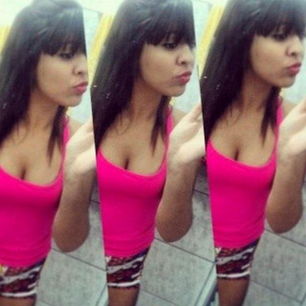 Sou virgem da @Alineandrade_f meu mor , bezu 3