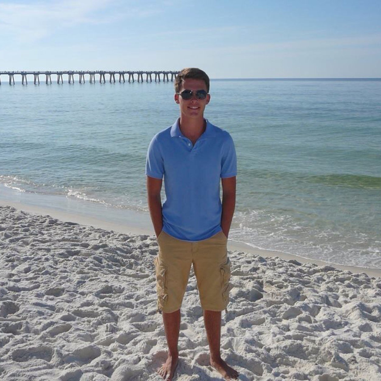 ibeseth22's profile picture. I am a music lover, and follow me and i'll folow you....unless you look creepy.