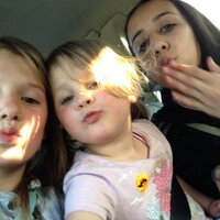 elizabeth faulkner (@elizfaulkner) 's Twitter Profile