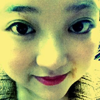 salsachica's profile picture. 