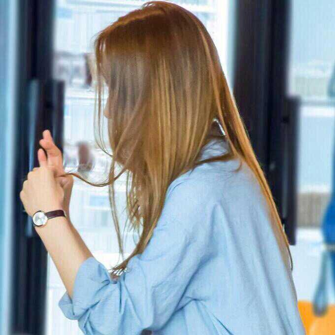 _cuumi's profile picture. darkness in my eyes but light up in the sky