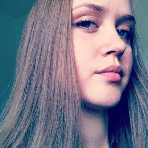Love dance, music, movies, photgraphy...well basically everything that is creative