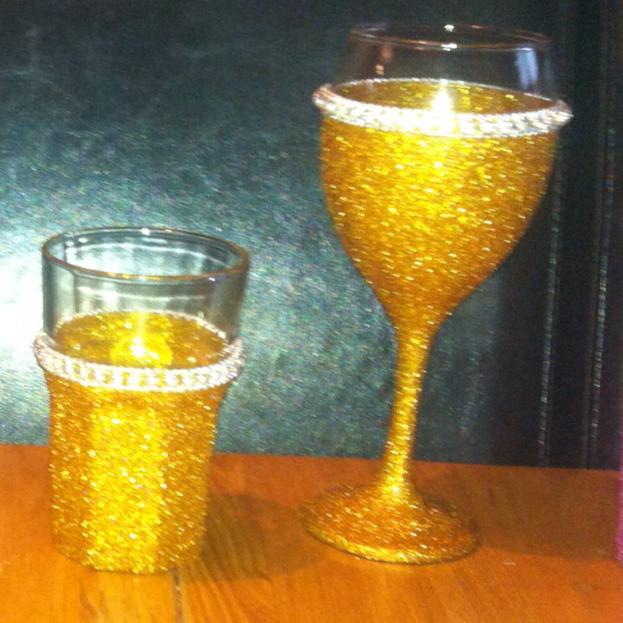 Glitter Mobile Company Based in Liverpool, United Kingdom Glitter Glasses and Many More Products