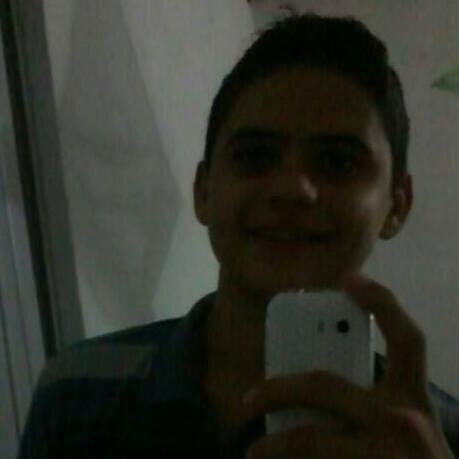 pedrohe342323's profile picture. 