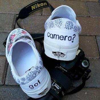 Berteman, berbagi, dan bersama | Share your Sneaker stuff here