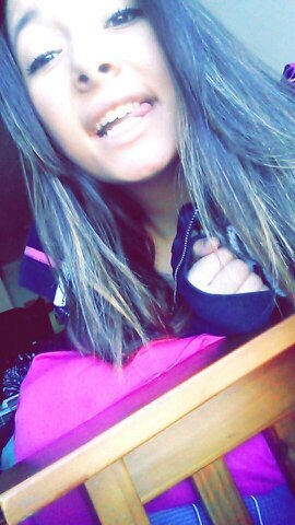 Follow meee . IG - hailey_ok , I talk a lot , BMTH '3