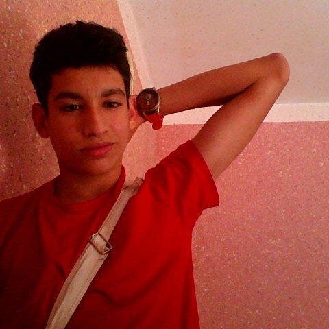 davidmouici's profile picture. je suis un vrais déconneur!! 
Elian mouici te suit si tu le suis, mais  Elian mouici ne fait pas crédit!!!