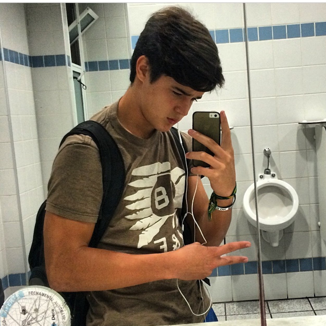Insta : @VictorWeitz