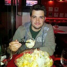 laut_fernandez's profile picture. =]