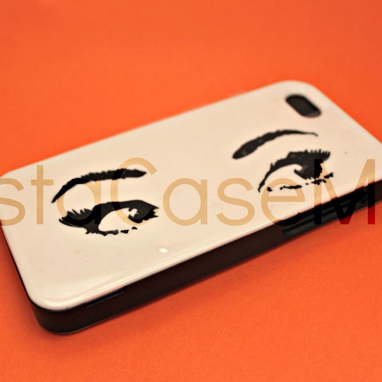 InstaCaseMTY's profile picture. 