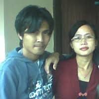 Malam terbawa mimpi, rindu menggebu-gebu.. cuma cinta sama kamu