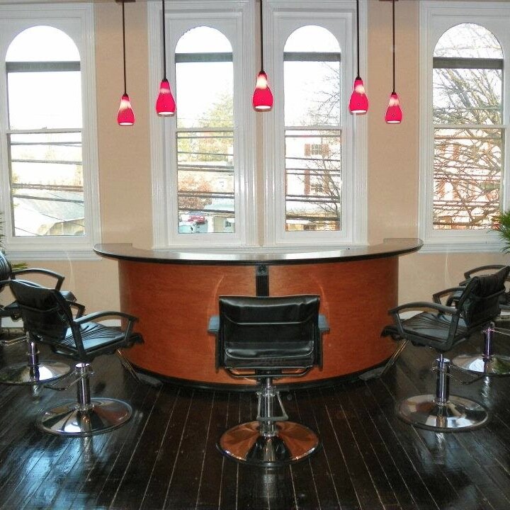 Primary Colors Salon, a unique hair salon which recently opened in the heart of Newtown, Pa. Now features a Color Bar,a new concept for salons in Bucks County