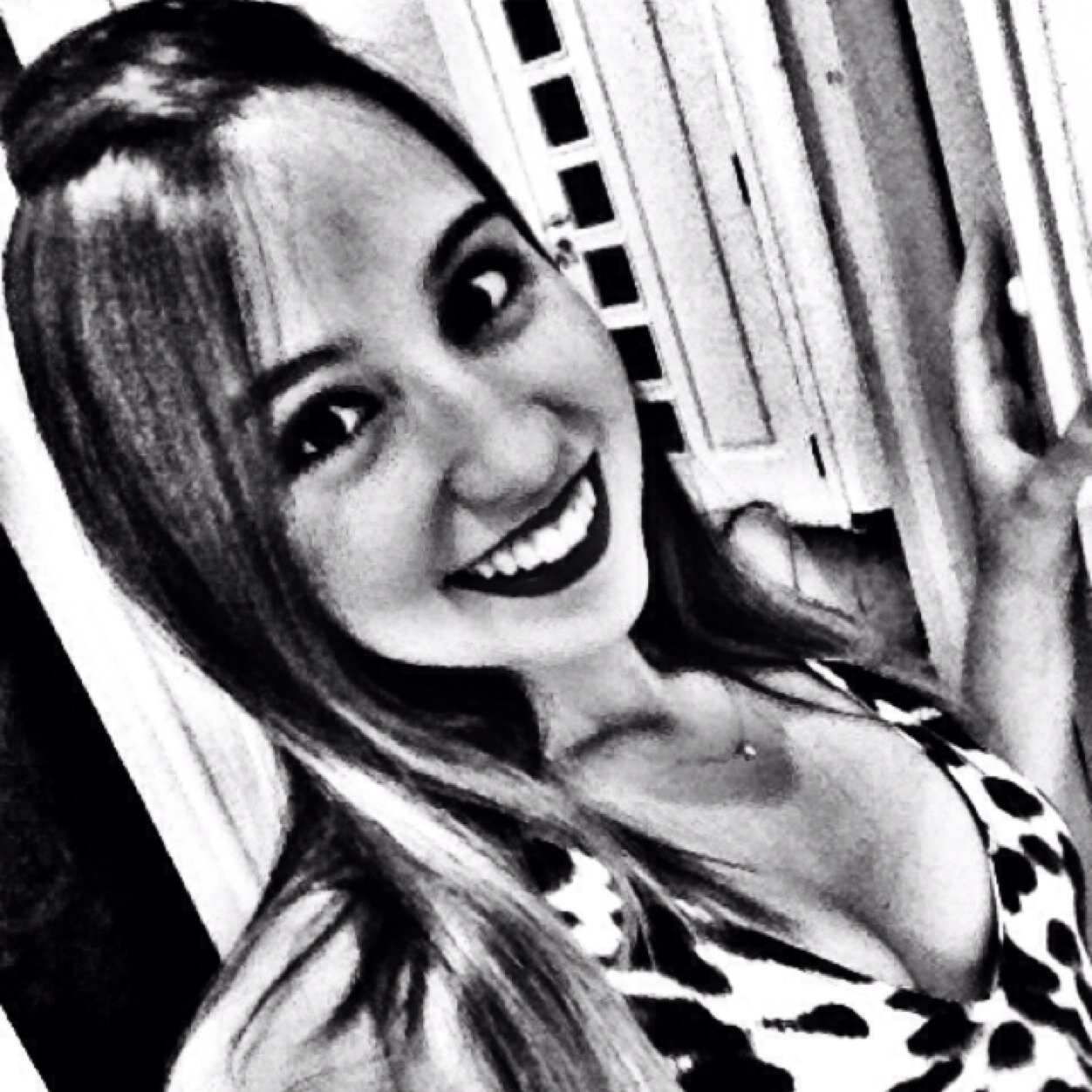 Insta : bella_padilha