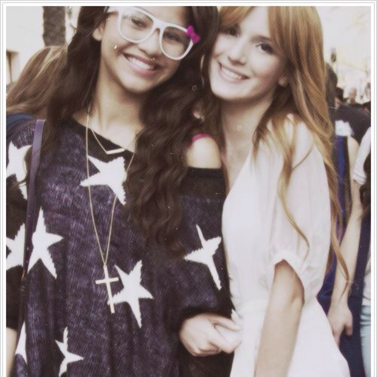 Hey! i'm Rocio,i'm Zswagger,Bellarina of heart follow me :D @DavisCleveland followed me 08/11/13 xoxo~