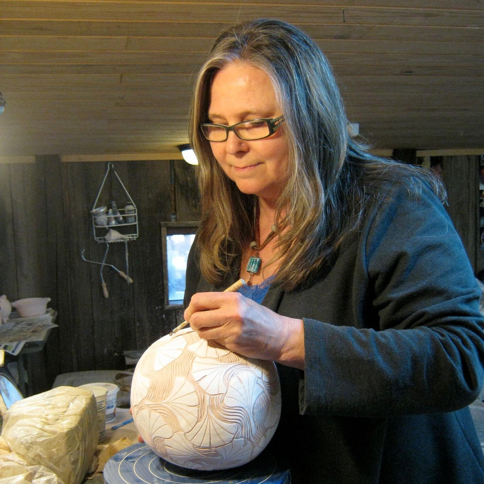 i am a full time studio potter living and working on the pottery highway in Seagrove, NC