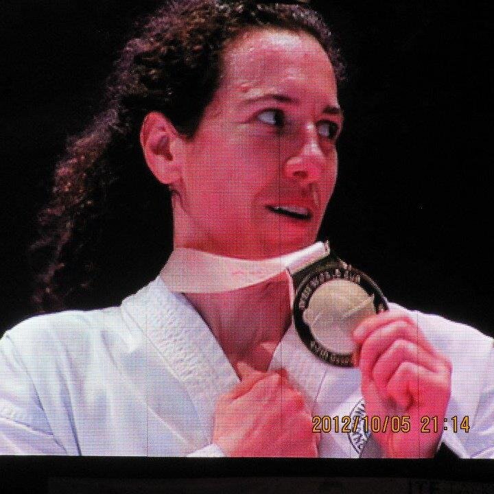 Patogarelik's profile picture. Give peace a chance :)