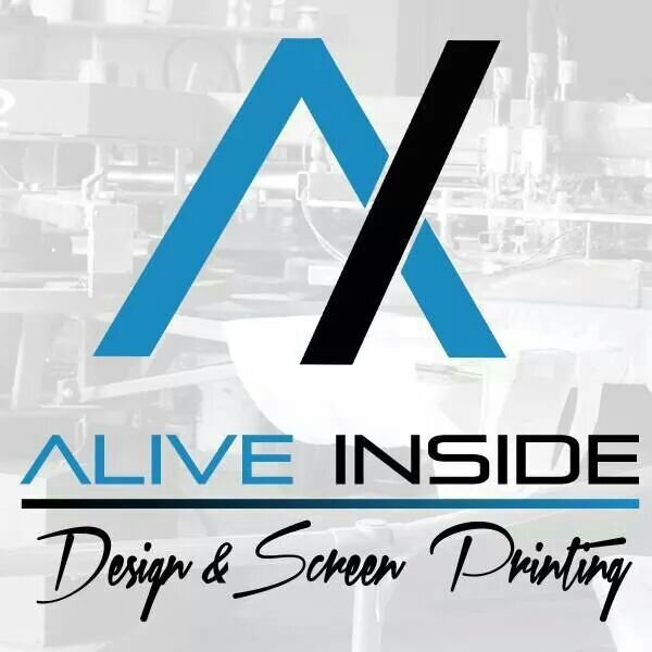 We are a screen printing shop passionate about making the best 
t-shirts and more !