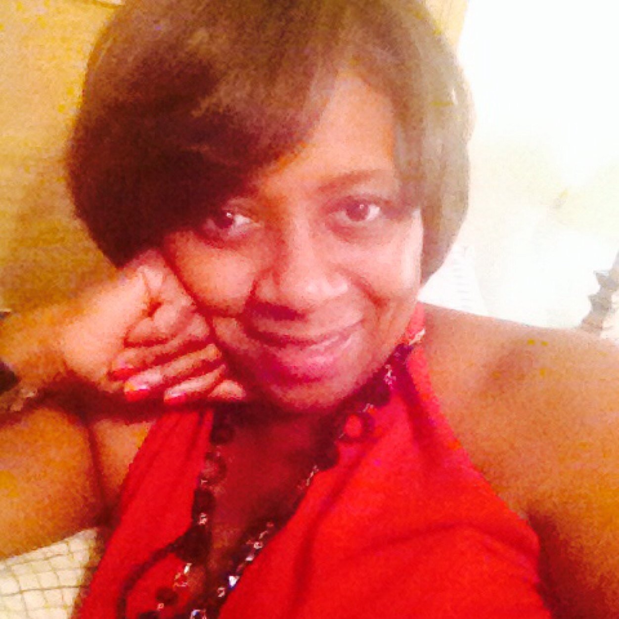 paulettethorn12's profile picture. 