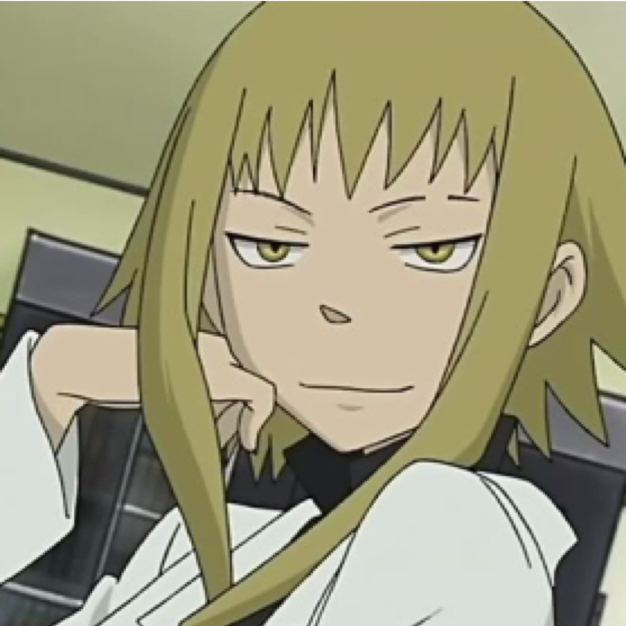 Im medusa gorgon and i gone soft i know some poeple still dont trust me.i still want be friends #Bi #single #lonly.im scared of maka albran