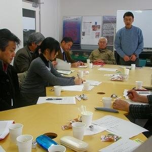 山形県内の企業家、政治家、行政職員、法曹、マスコミ、大学、市民団体、ＮＰＯ、地縁組織などのメンバーたちが自由に集まり、山形の人と知のネットワークの拡大と深化を目指すとともに、地域の諸課題にアプローチし政策提言します。会員の取り組みもツイートしていきます（必ずしも会全体の見解を反映してはいません）。新規会員募集中！
