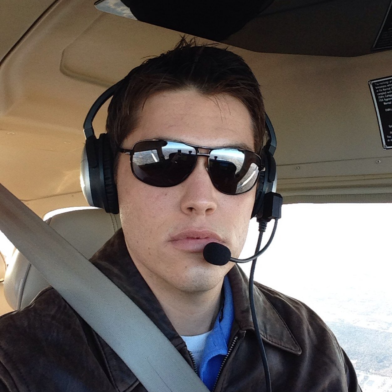 Fly airplanes.
