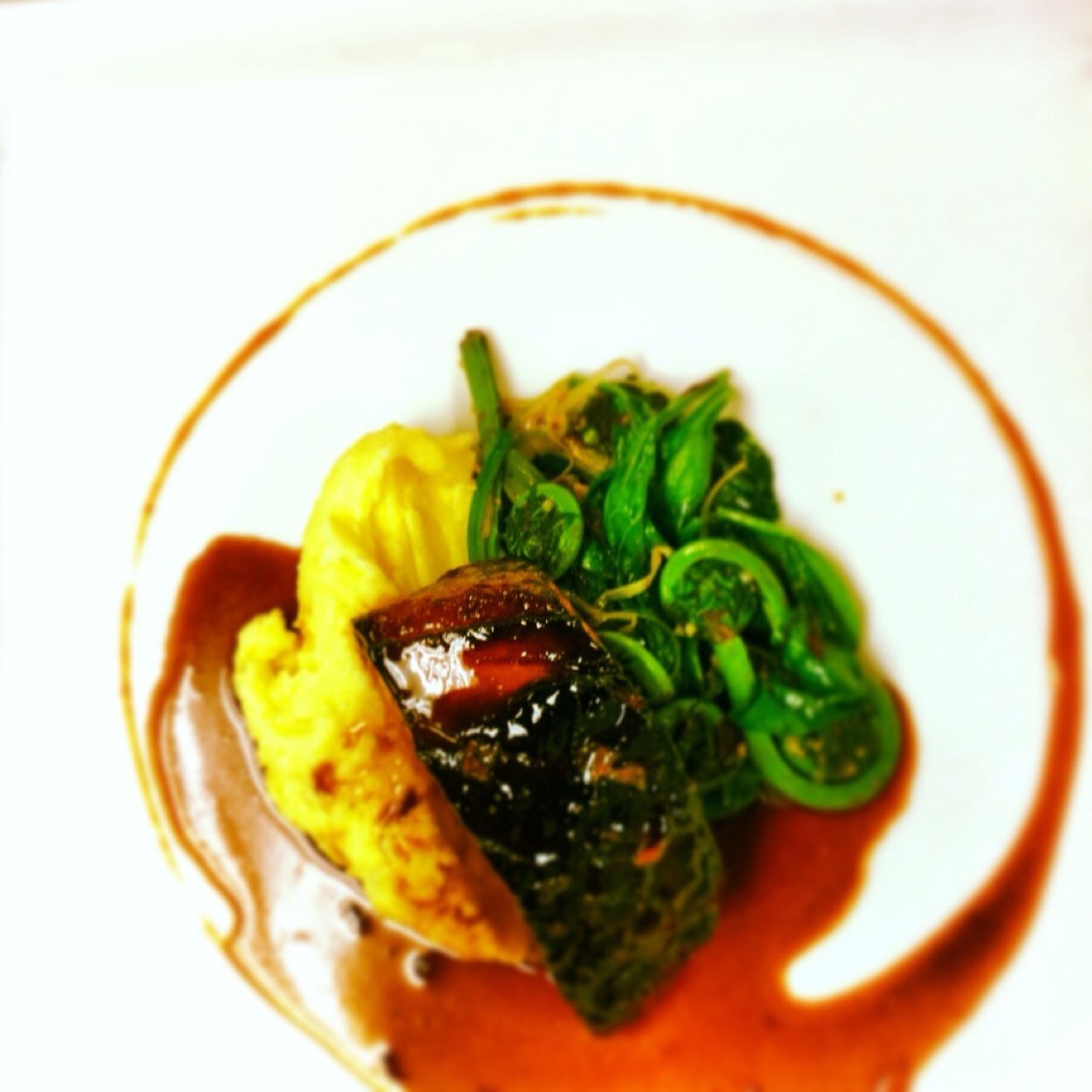 Lot30resto's profile picture. Acclaimed Chef Gordon Bailey's eclectic cuisine in Charlottetown, PE. By supporting local farmers and producers, GB inspires through a commitment to flavour.