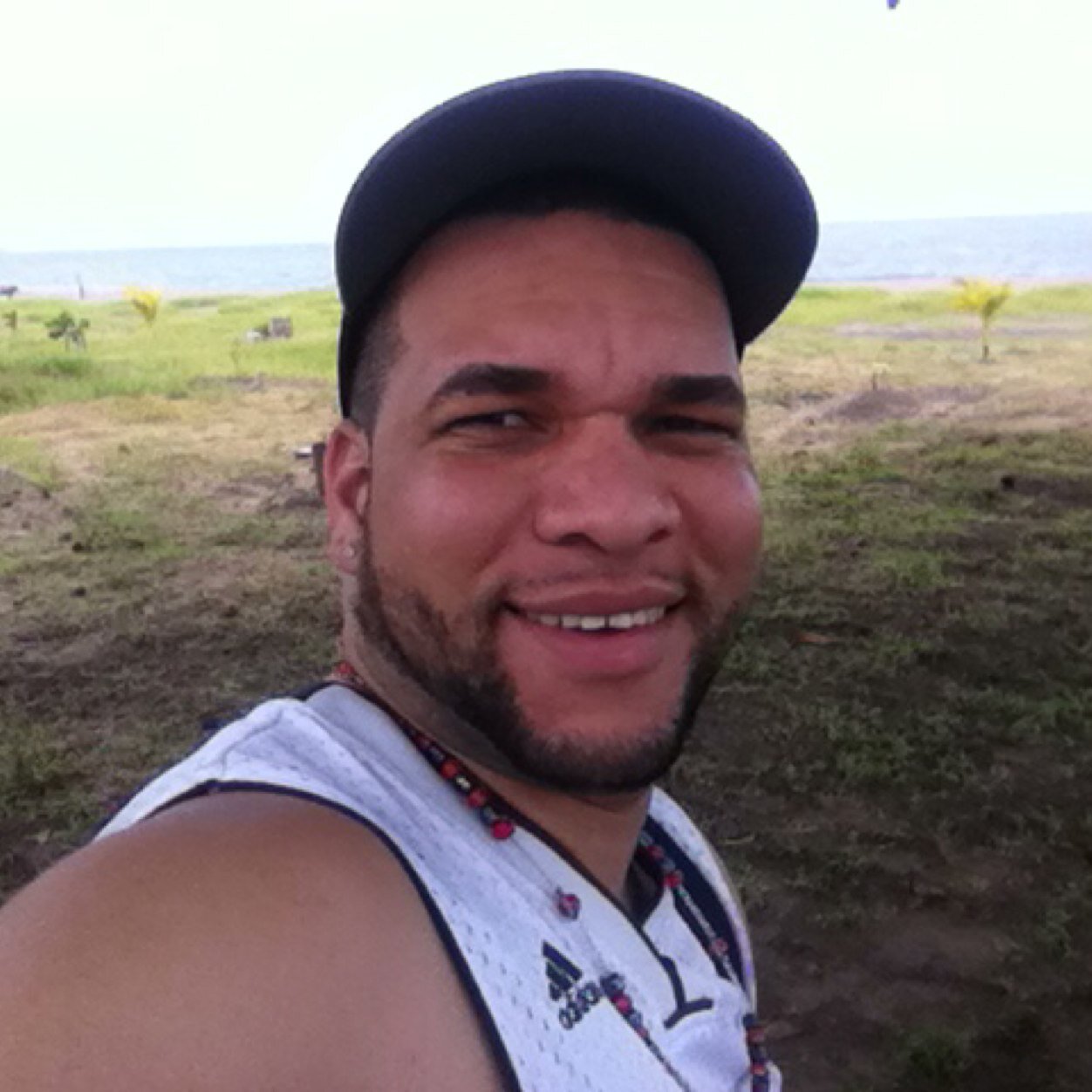 JoneloF's profile picture. 