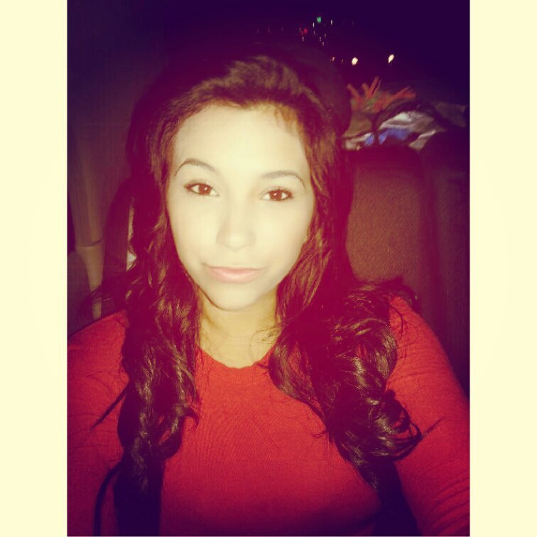 SolPerozo's profile picture. 21.Be yourself...like a lady, think like a boss.