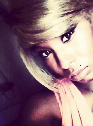 Finnese Yur Heart trapgoddess upcoming rap artist model The flyest no need 4a stylist auto pilot i StaY✈✌Gambling wit My life