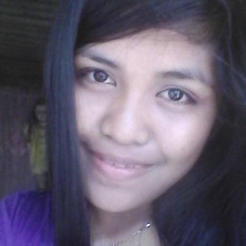 Simple Girl  ProuD to Be CHRISTIAN :)) I LOVE LISTENING PLANETSHAKERS,HILLSONG,JESUSCULTURE song's .. future DISCIPLE....