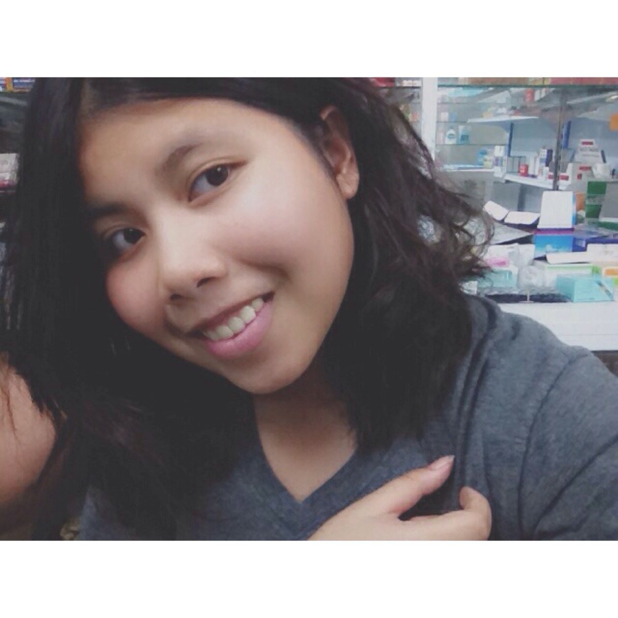 Poppy_Better's profile picture. Line: popeye12
 Facebook: Nutcha Chowongwut 
IG: Nutcha_popeye
I'm from thailand.I live in Nonthaburi. 
I'm studying at Cholpratanwittaya. 
I'm 16 years old.