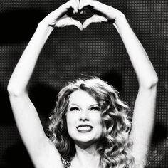 This is a free follow. Follow my main account @taylorplanet13! K thanks?