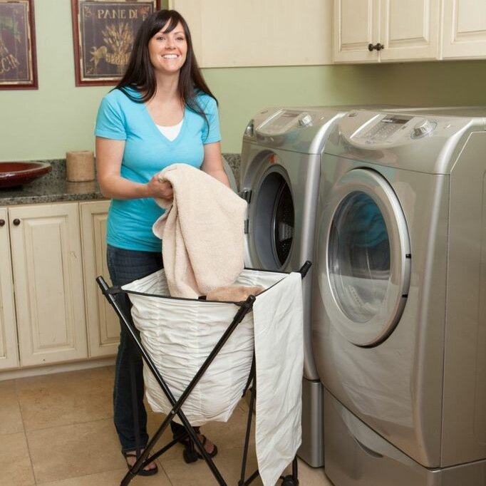 An innovative laundry hamper that will reduce the strain on your back while doing your laundry. As seen on #SharkTank & #QVC. https://t.co/3ZtBYsJxw4