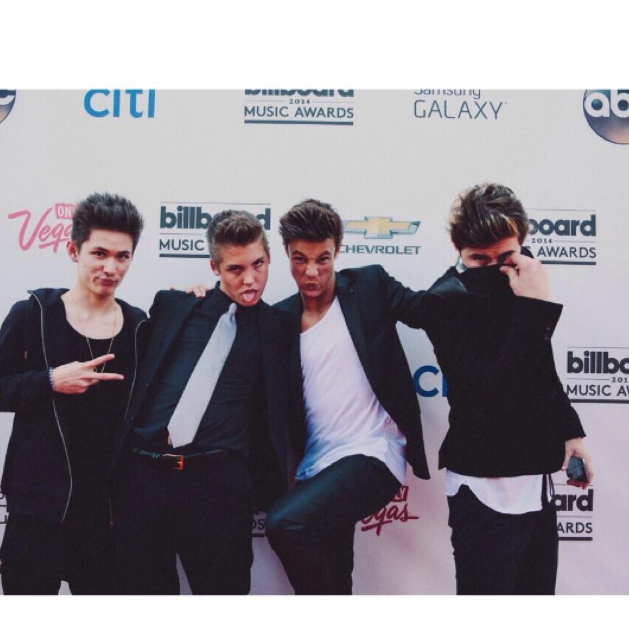 Grierdallas_69's profile picture. CALL 9 1 F**KING 1 - cameron dallas