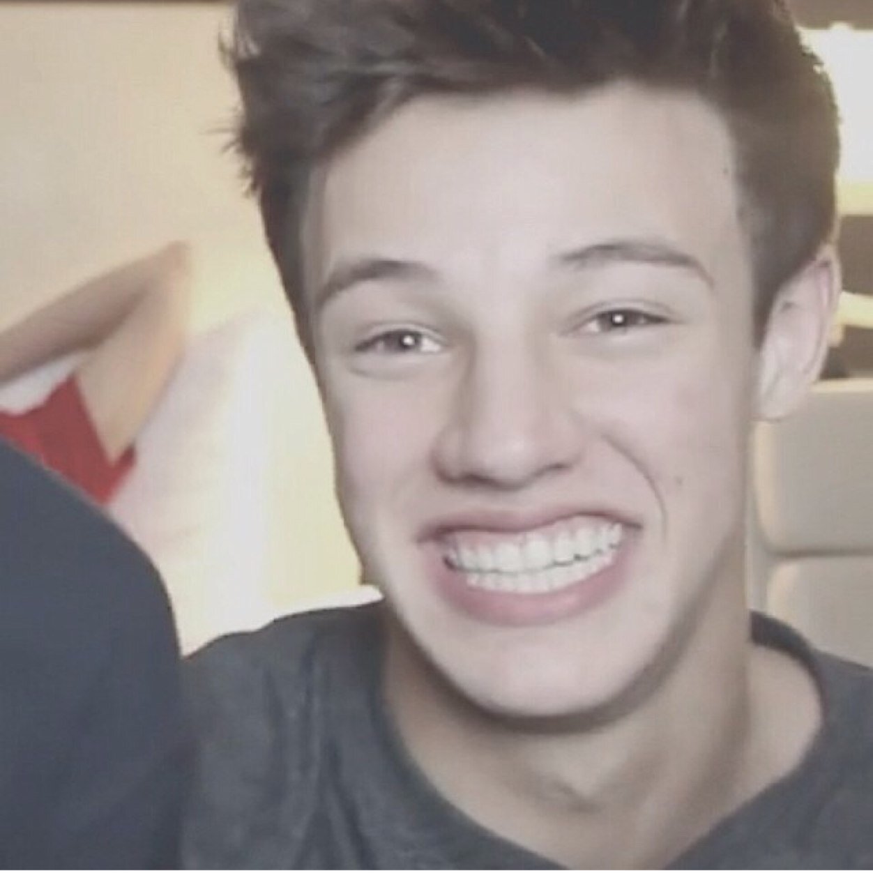 FOLLOW @cameronsbaexx BECUZ THIS IS A FREE FOLLOW FROM HER