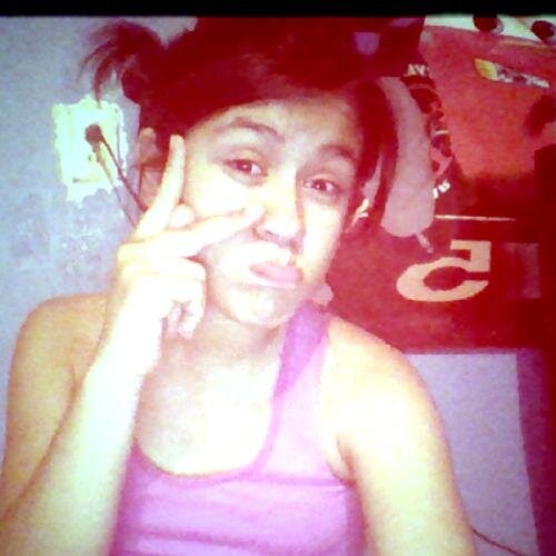 Sígueme & te sigo soy diver lo mio es la banda y el rap*.* amo a gerardo ortiz.. F'g teamo gerardo3 xD hehe'