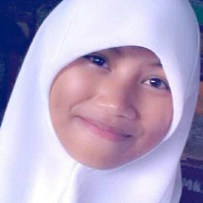 IzoeL_Rahma's profile picture. ¤{MULTIMEDIA } :)
numpang nyampah  yaa ngetweet pengalaman , sharing , follow aja yang mau follback tinggal mention :)