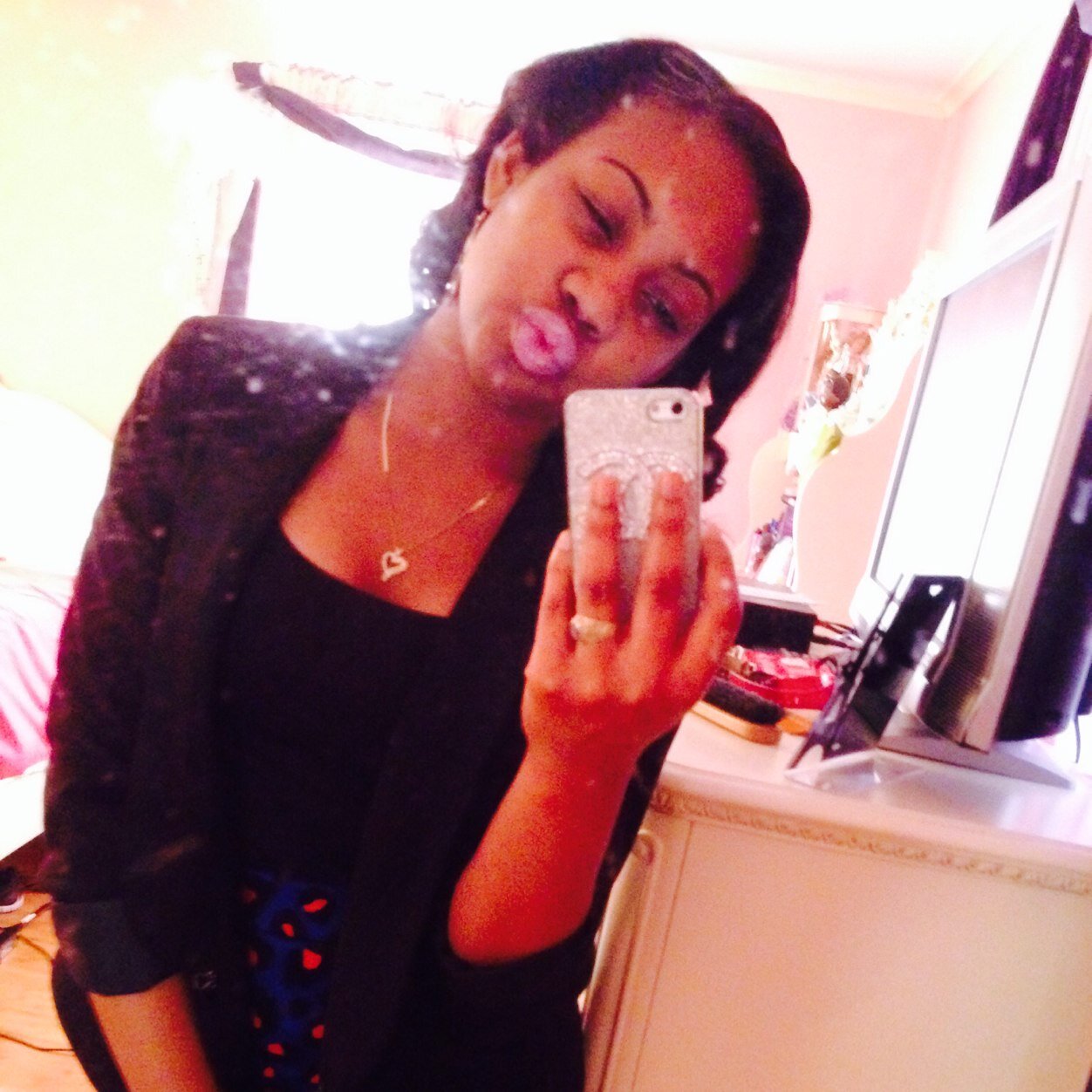 Queen_RiAh2795's profile picture. TU17•MCP•MΦM•SΦD•June 27th