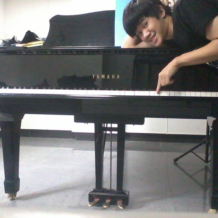 Musiclover's , Bookworm, Movielover's.
