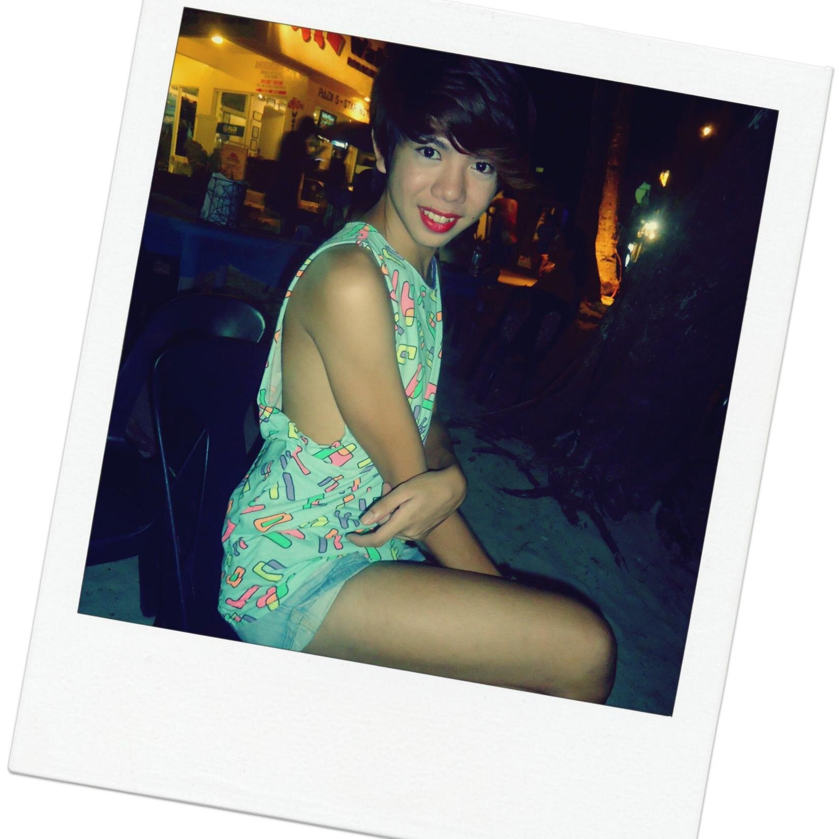 johniakUlitZ's profile picture. 