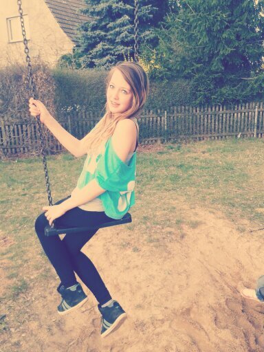 fantasticmodel's profile picture. •Germany Model 
▶Photoshoot
▶every day tweets and more from partys or other ♡
follow♡♡