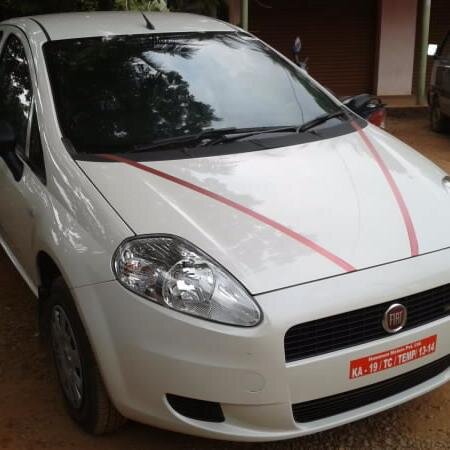 car hire: FIAT PUNTO,Tata Indica,Suzuki D-zire,Toyota qualis,Toyota innova,MAHINDRA bolero, maruthi Omni.