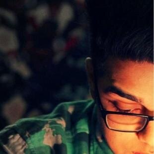 tm_akki's profile picture. Be true :)