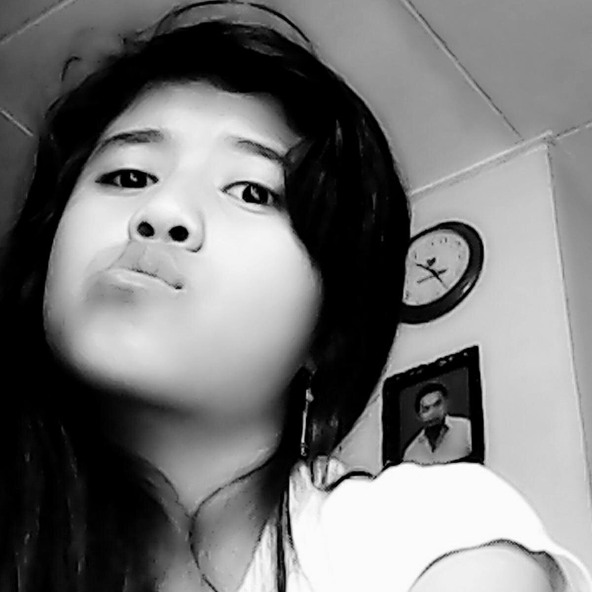 wulanay12345's profile picture. 