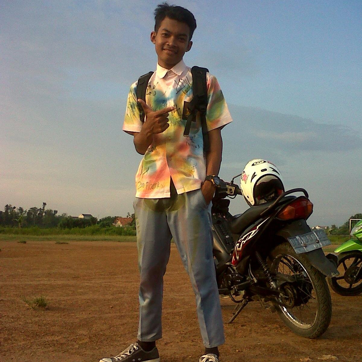 ew_chandra's profile picture. 