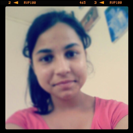 I'm the girl who loves music , who's very kind ... I love my boyfriend and ... kawai :3