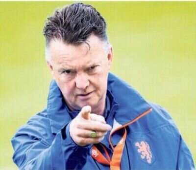 Trying to show people that old boy Roy needs to go!