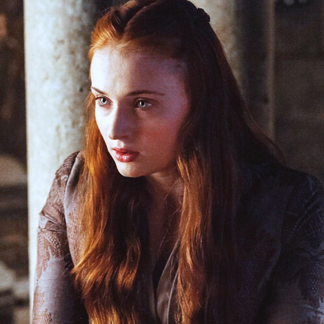 Kept by Phineas for many years because of her memory. Now Ella is a free Harpy. [#PercyJackson.]