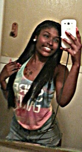 she a good girl but she a hood girl she been mislead now she's ready for the world ♥ r.i.p ladybug&macka_million
