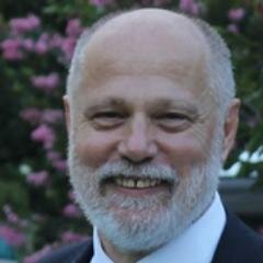 Didatticamente tecnologico quasi enattivo non ancora incorporato tra magredi e colline, tra case, cani e gatti, in una co-emergenza continua e trasparente.